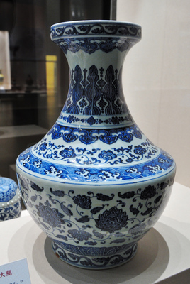 山東博物館展出瓷器