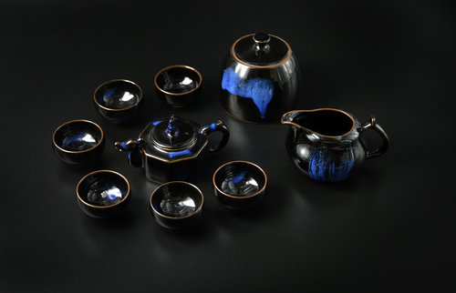 堯神能量瓷在眾多陶瓷產(chǎn)品中脫穎而出